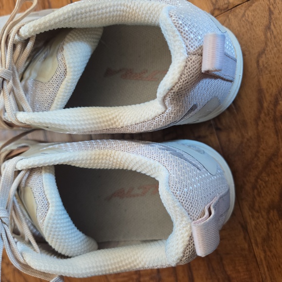 Altra Innerflex Zero Drop Athletic Shoes - Picture 6 of 6